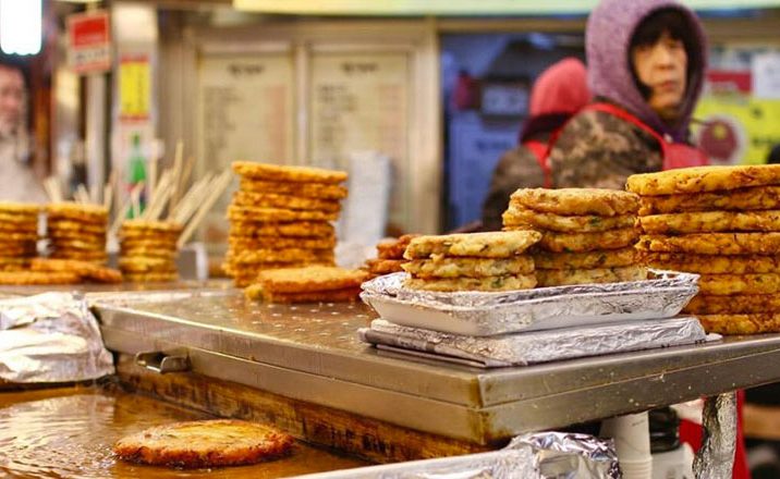 Street-food-market-seul-comer-comida-callejera